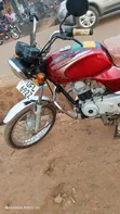 Bajaj Boxer 100 2022 Red - 4