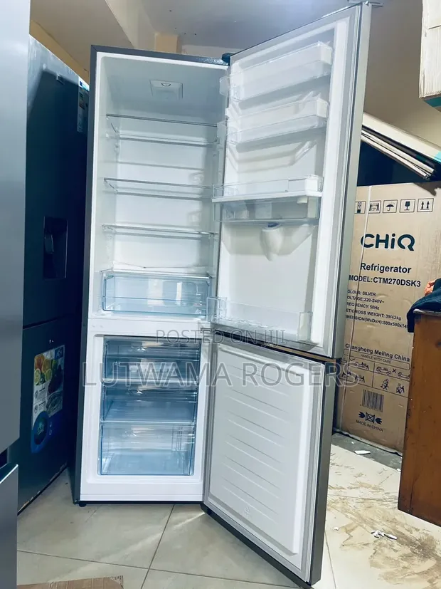Hisense Fridge 341L with Water Dispenser - 1