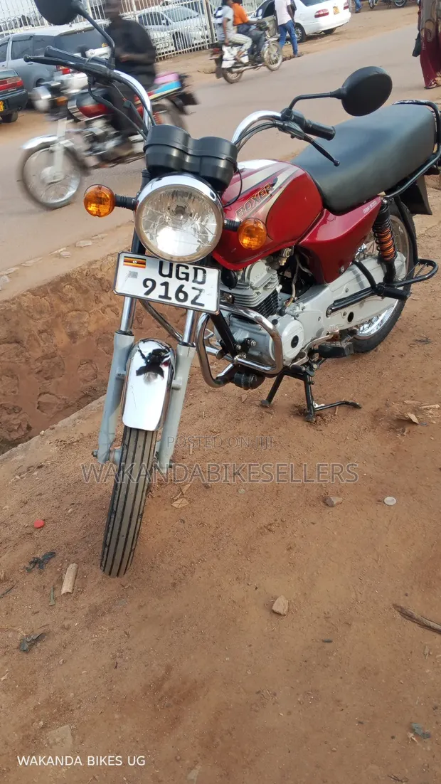 Bajaj Boxer 100 2024 Red - 1