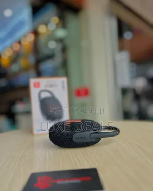 JBL Clip 5 Speaker