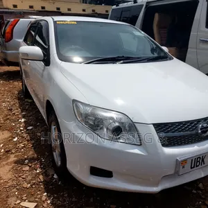 Toyota Corolla Fielder 1.5 Petrol FWD 2011 White