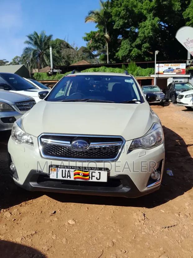 Subaru XV 2016 Green - 1