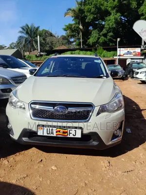 Subaru XV 2016 Green