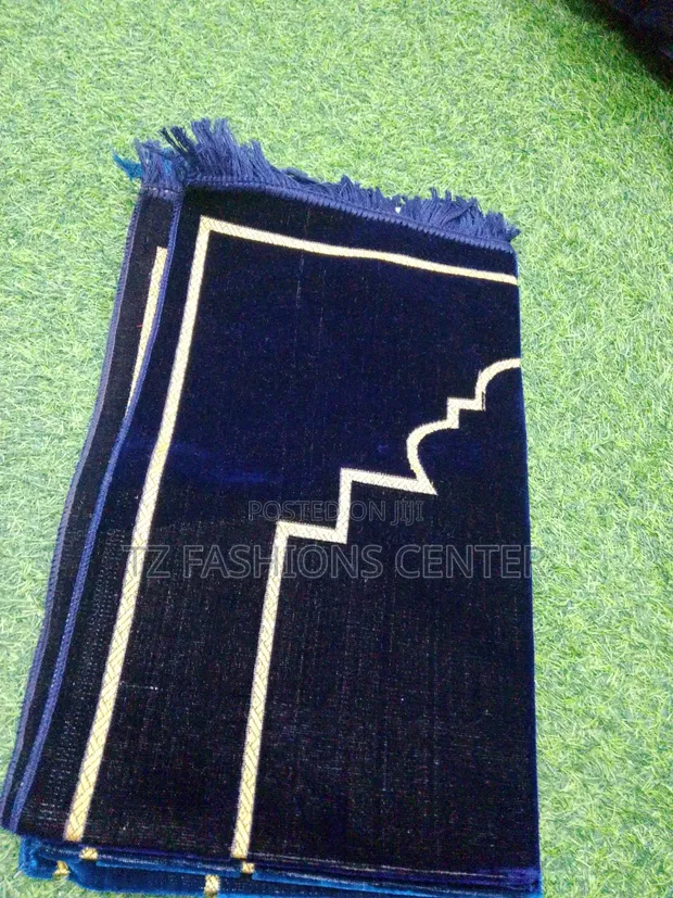 Prayer Mats for Muslims - 1