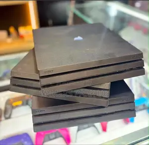PlayStation 4 Pro - Chipped with 15 Games