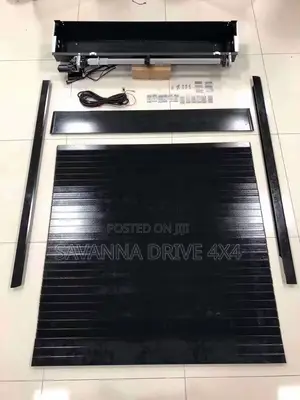 Manual Rolling Aluminum Cover for Toyota Hilux Revo