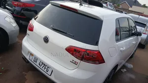 Volkswagen Golf 2015 White Automatic