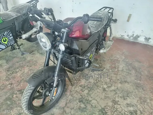 Indian Chief 2025 Electric Cruiser - 1