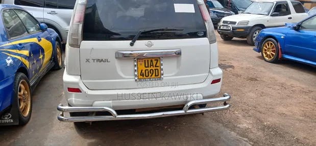 Nissan X-Trail 2005 White - 1