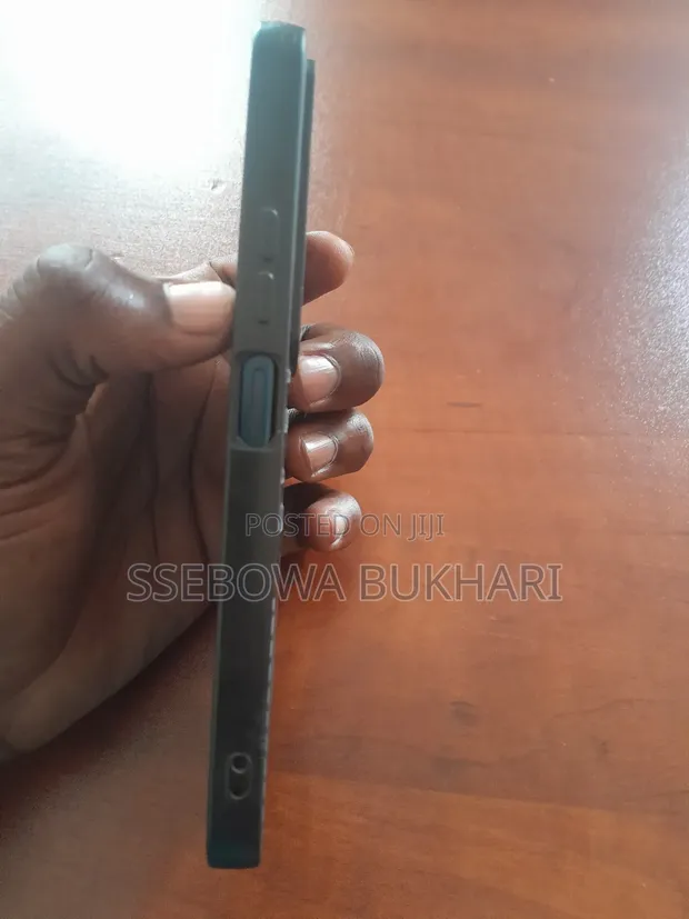 Itel City 100 128GB Black - 1