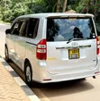 Toyota Noah 2012 Silver - 4