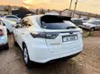 Toyota Harrier 2017 White - 4