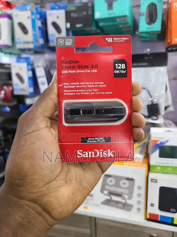 SanDisk 128GB USB 3.0 Flash Drive - Brand New - 1
