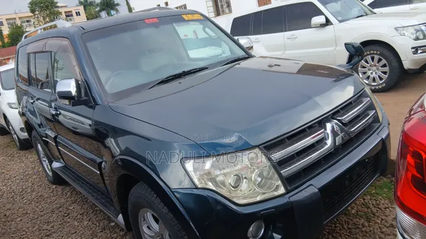 Mitsubishi Pajero 2008 - 1