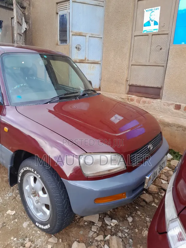 Toyota RAV4 1999 Red - 1
