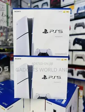 New PS5 Slim Disc UK Version 1TB