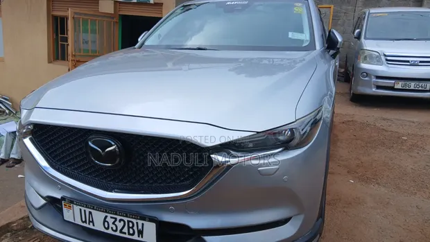 Mazda CX-5 Sport AWD 2017 Silver - 1