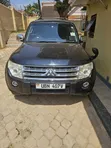 Mitsubishi Pajero 3.0 2011 Black - 1