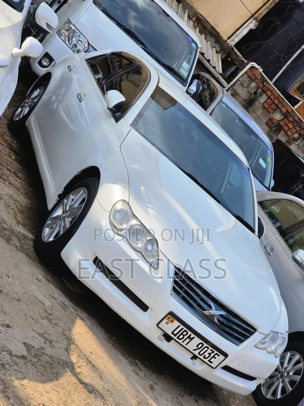 Toyota Mark X 2008 White - 1