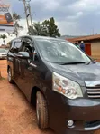 Toyota Noah 2.0 143hp AWD (8 Seater) 2011 Gray - 2