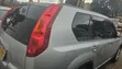 Nissan X-Trail 2010 Silver - 2