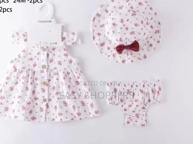 2pcs Baby Girl Outfit: White Top, Pink Bloomer & Sunhat - 1