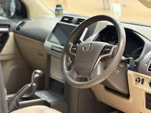 Toyota Land Cruiser Prado 2.8 2018 White