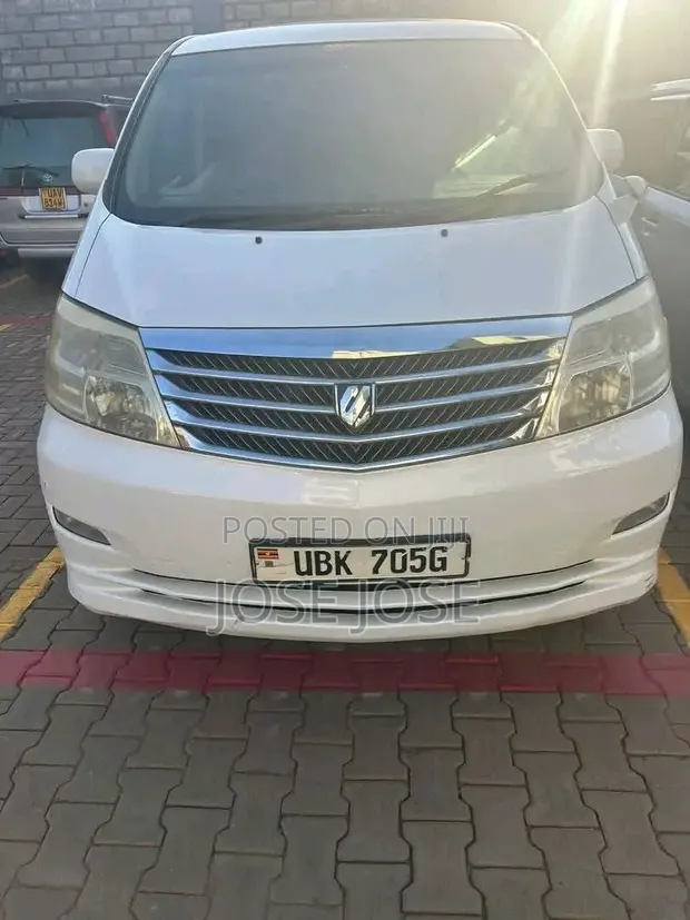 Toyota Alphard 2008 White - 1