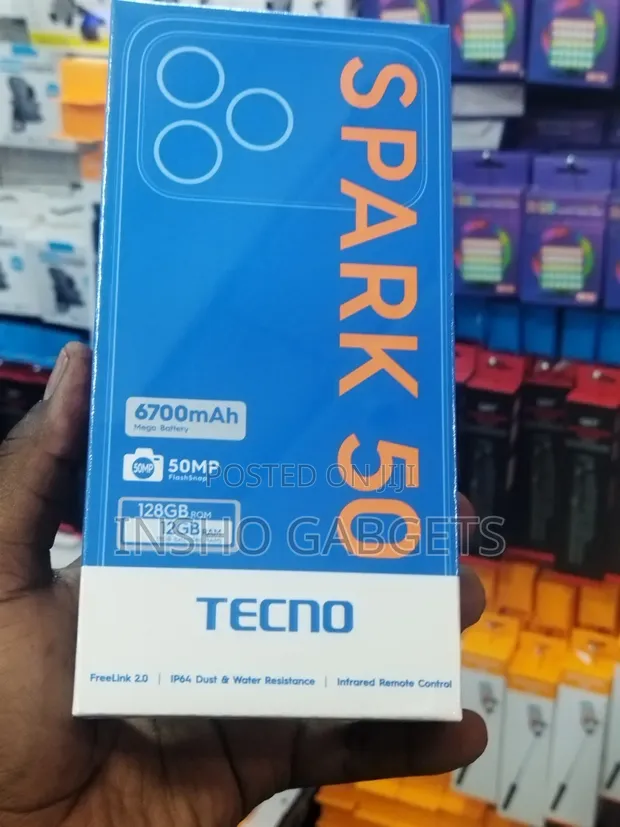 New Tecno Spark 50 128GB Green - 1