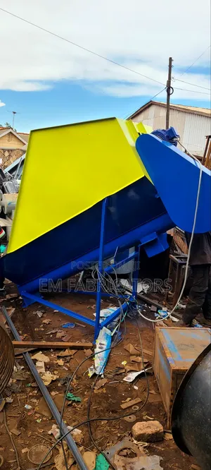 1000kg Diagonal Animal Feed Mixer (Single/3-Phase)
