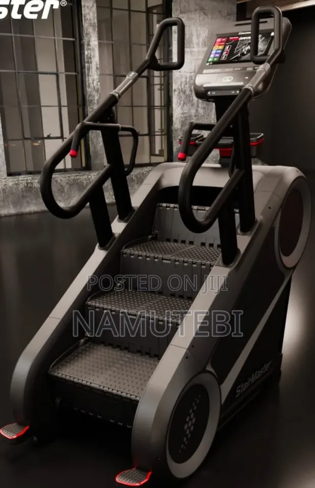 StairMaster 10 Series 10G Gauntlet Stair Climber - 1