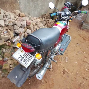 Bajaj Boxer 100 2019 Red