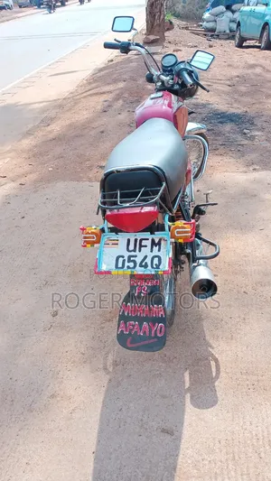 Bajaj Boxer 100 2020 Red