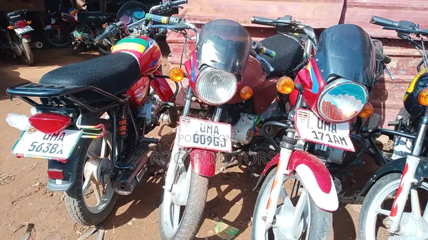Bajaj CT 125X 2026 Red - 1