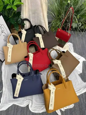 Chris Bella Women's Handbag Set