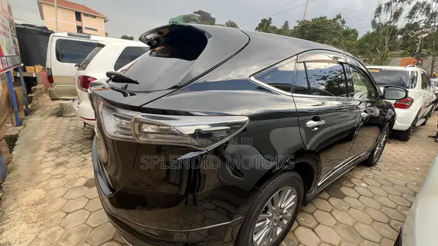 Toyota Harrier 2016 Black - 1