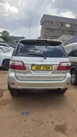 Toyota Fortuner 2005 Silver - 2