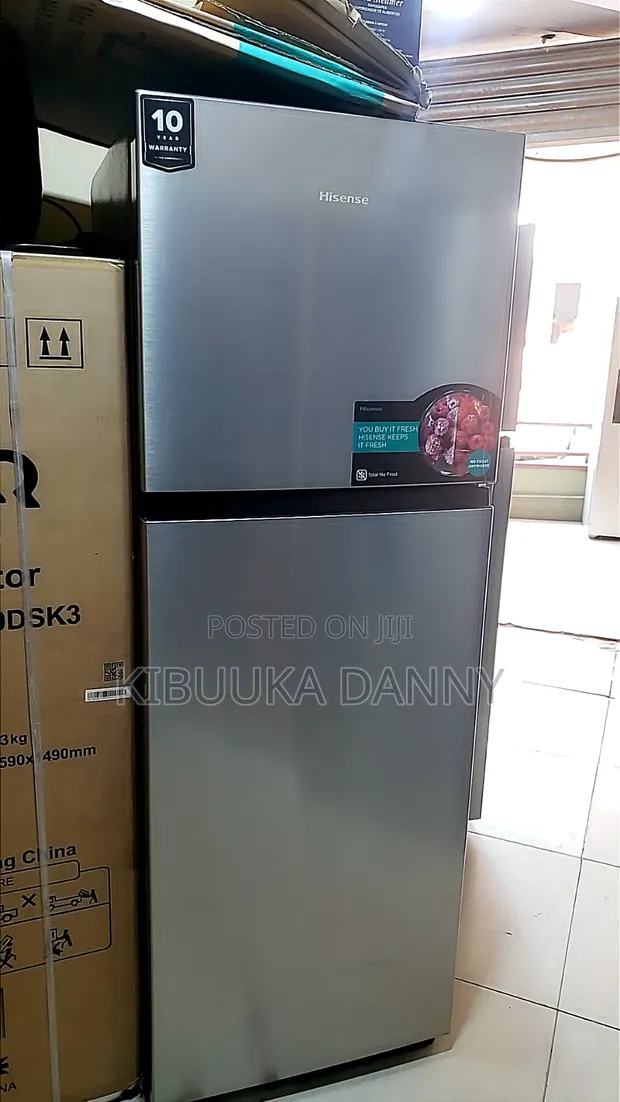 Hisense 419L Double Door Fridge - 1