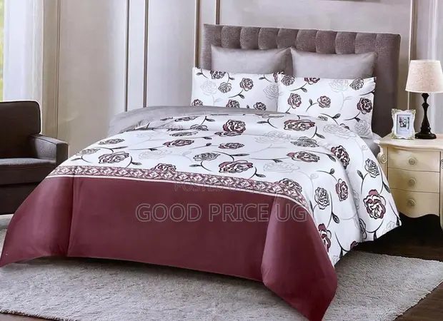 4-Piece Premium Floral Rose Bedding Set - 1