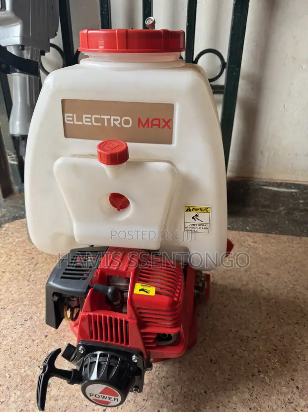 Genuine 4-Stroke Garden & Animal Sprayer - 1