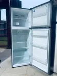 Hisense 419L Refrigerator - Good As New - 3