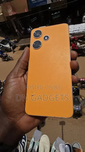 Infinix Hot 30i 128GB Orange