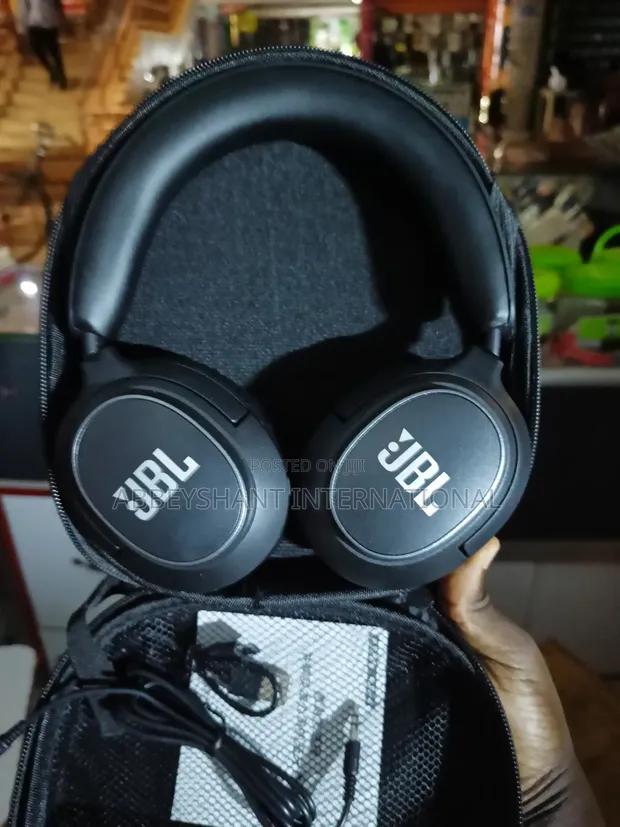 JBL Tune 720BT Wireless Over-Ear Headphones - 1