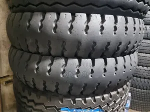 7.50R16 MRF Tyres in Good Condition