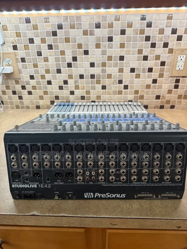 PreSonus StudioLive 16.0.2 Digital Mixer - 1