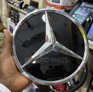 Brand New Benz Grille Emblem