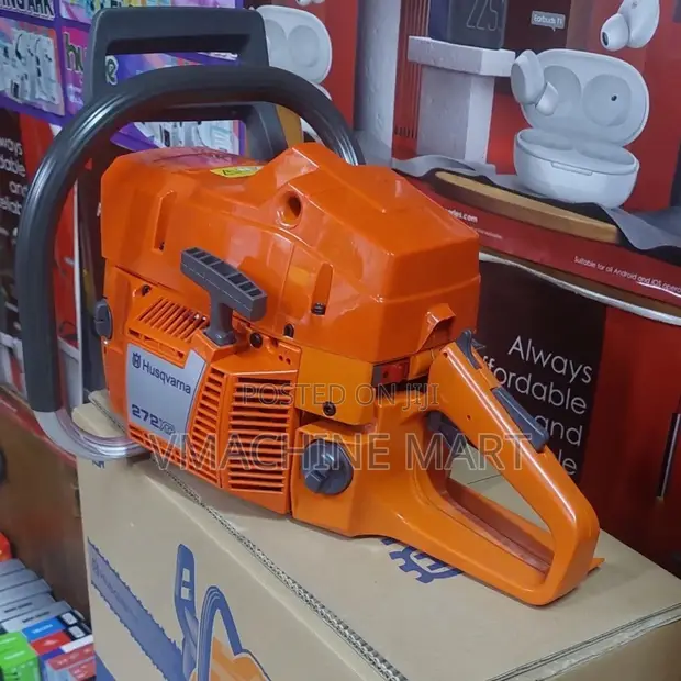 Husqvarna Chainsaw Machine - 1