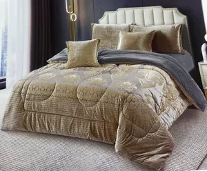 Golden Velvet 6 Piece Bedcover