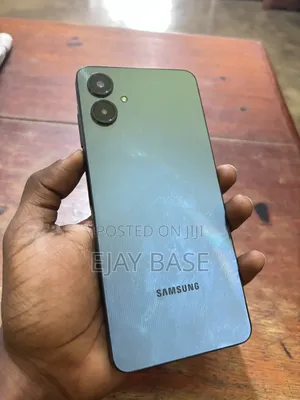 New Samsung Galaxy A06 64GB Black