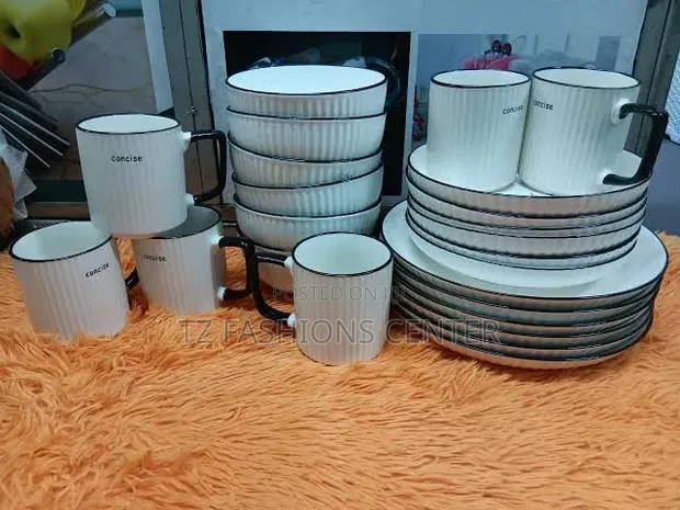 Aluminum Cups and Plates - 1